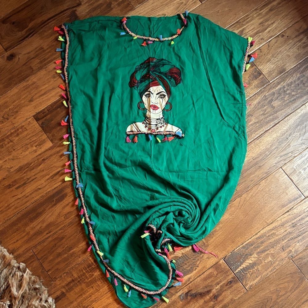 Green Kaftan with Colorful Tassels